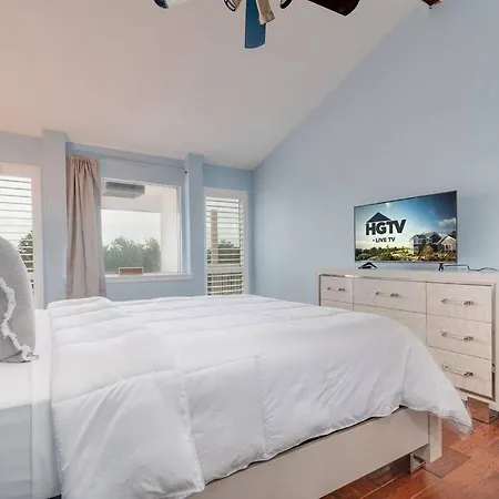 Cozy 3Br/2Bath Vacation House At Lake Travis